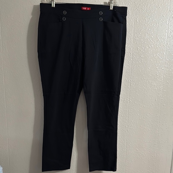 Chic Black Women's Pants - Picture 1 of 5